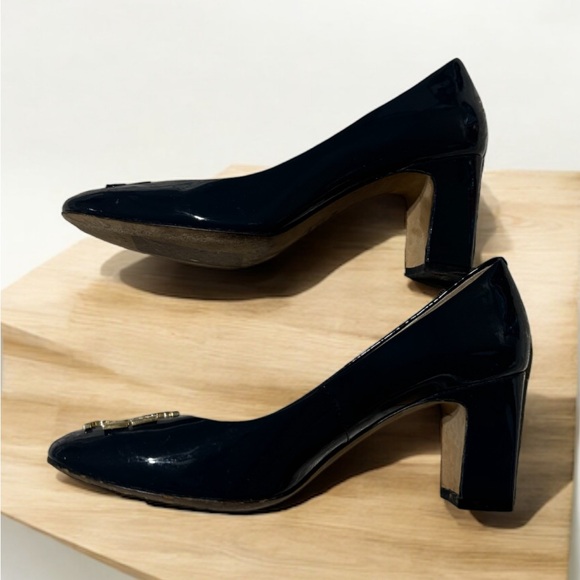 Tory Burch Raleigh Patent Leather Pump Shoes  Navy Size 6.5 - Picture 10 of 11